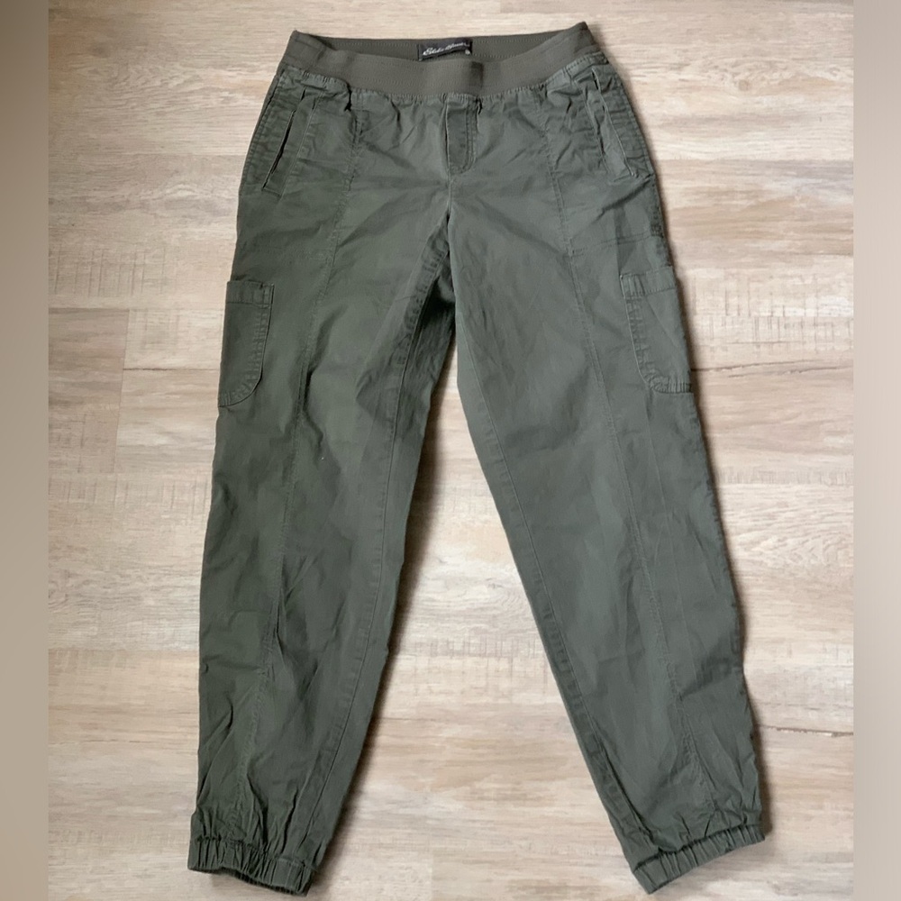Eddie Bauer Dark Green Cargo Jogger pant